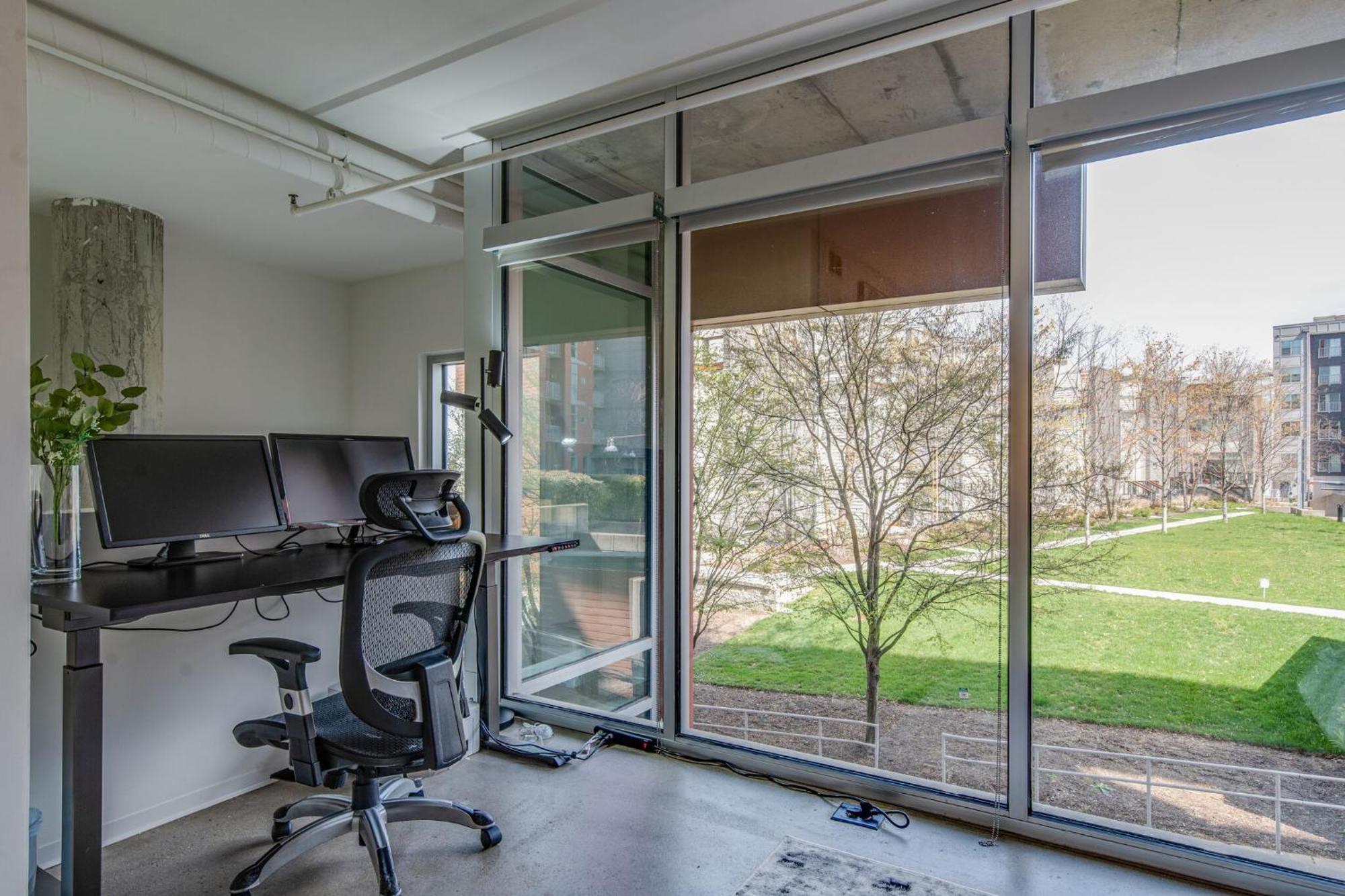Luxe + Modern Johnny Cash Inspired Executive Condo Nashville Dış mekan fotoğraf
